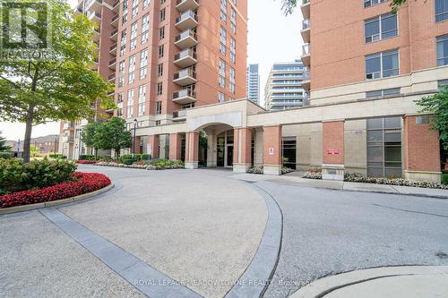 203 - 75 King William Crescent, Richmond Hill, ON - Outdoor With Balcony With Facade