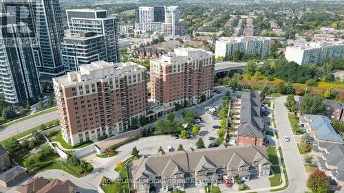 203 - 75 King William Crescent, Richmond Hill (Langstaff), ON - Outdoor With View