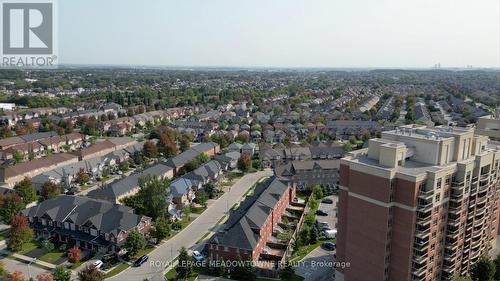 203 - 75 King William Crescent, Richmond Hill (Langstaff), ON - Outdoor With View