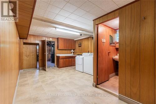 405 Inverness Avenue E, Hamilton, ON - Indoor Photo Showing Laundry Room