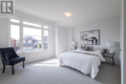 50 Halo Street, Hamilton, ON - Indoor Photo Showing Bedroom