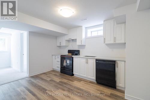 50 Halo Street, Hamilton, ON - Indoor Photo Showing Kitchen