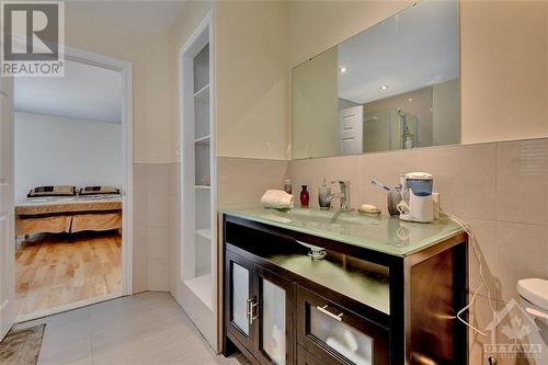 146 Equestrian Drive, Kanata, ON - Indoor Photo Showing Bathroom