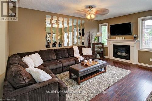 1152 Oakcrossing Road, London, ON - Indoor Photo Showing Living Room With Fireplace