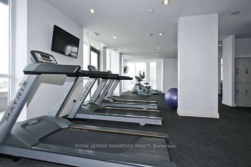 402-83 Redpath Ave, Toronto, ON - Indoor Photo Showing Gym Room