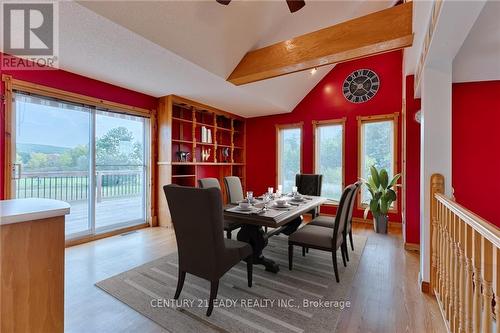 13732 60 Expressway, North Algona Wilberforce, ON - Indoor Photo Showing Dining Room