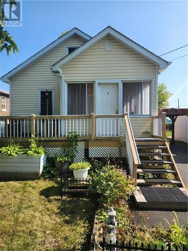 4 Dunbar Avenue, Cornwall, ON - Outdoor With Deck Patio Veranda