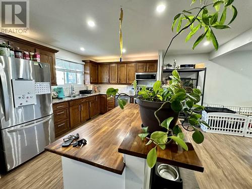 7753 Lancaster Crescent, Prince George, BC - Indoor Photo Showing Kitchen