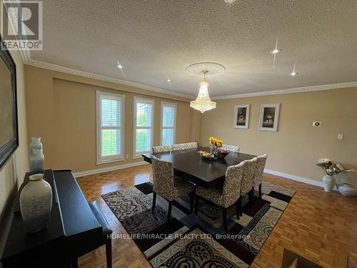 3 Bellini Avenue E, Brampton, ON - Indoor Photo Showing Dining Room