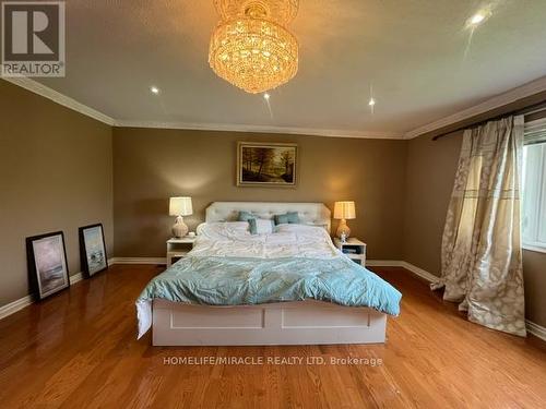 3 Bellini Avenue E, Brampton, ON - Indoor Photo Showing Bedroom