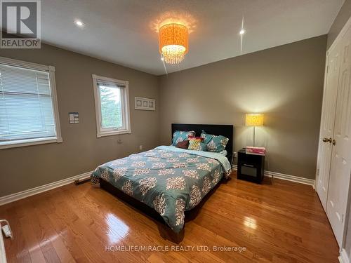 3 Bellini Avenue E, Brampton, ON - Indoor Photo Showing Bedroom