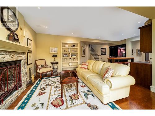 698 Arbor View Drive, Kelowna, BC - Indoor Photo Showing Living Room With Fireplace