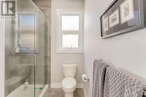 1652 Tower Ranch Drive, Kelowna, BC - Indoor Photo Showing Bathroom