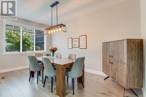 1652 Tower Ranch Drive, Kelowna, BC - Indoor Photo Showing Dining Room