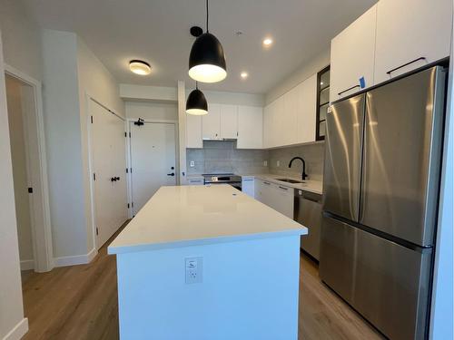 51X 8117 200A Street, Langley, BC - Indoor Photo Showing Kitchen With Upgraded Kitchen