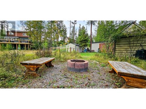 103 Forest Crowne Close, Kimberley, BC - Outdoor With Backyard