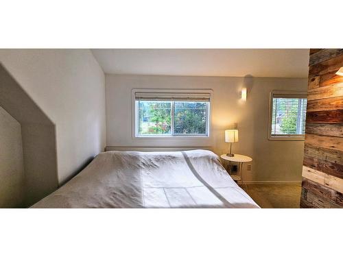 103 Forest Crowne Close, Kimberley, BC - Indoor Photo Showing Bedroom