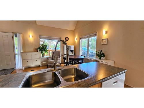 103 Forest Crowne Close, Kimberley, BC - Indoor Photo Showing Kitchen With Double Sink