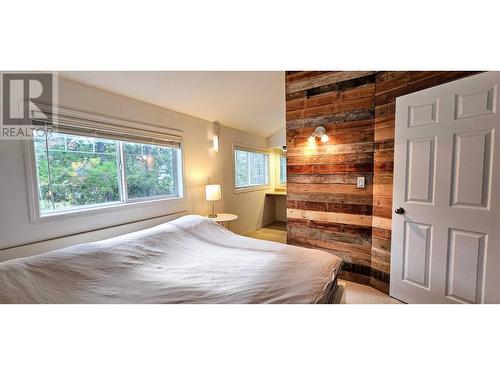 103 Forest Crowne Close, Kimberley, BC - Indoor Photo Showing Bedroom