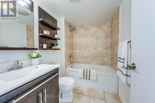 904 - 80 Western Battery Road, Toronto (Niagara), ON - Indoor Photo Showing Bathroom