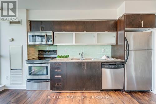 904 - 80 Western Battery Road, Toronto (Niagara), ON - Indoor Photo Showing Kitchen With Stainless Steel Kitchen With Double Sink