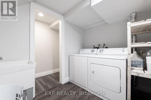 794 Tenth Avenue, Hamilton, ON - Indoor Photo Showing Laundry Room