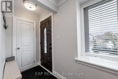 794 Tenth Avenue, Hamilton, ON - Indoor Photo Showing Other Room