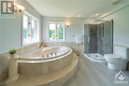 5pcs ensuite with new shower - 42 Marchbrook Circle, Kanata, ON - Indoor Photo Showing Bathroom