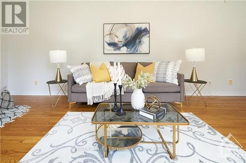 42 Marchbrook Circle, Ottawa, ON - Indoor Photo Showing Living Room