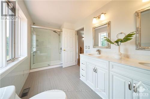 42 Marchbrook Circle, Ottawa, ON - Indoor Photo Showing Bathroom