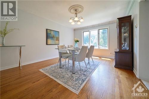 42 Marchbrook Circle, Kanata, ON - Indoor Photo Showing Dining Room