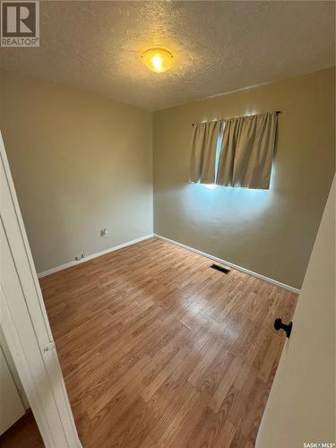 113 12Th Street, Weyburn, SK - Indoor Photo Showing Other Room