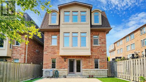 1 Madeline Road, Toronto (Willowdale West), ON - Outdoor With Facade