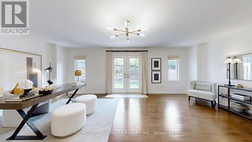 1 Madeline Road, Toronto (Willowdale West), ON - Indoor Photo Showing Living Room