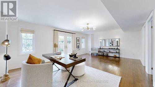 1 Madeline Road, Toronto (Willowdale West), ON - Indoor Photo Showing Living Room