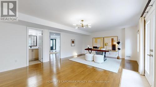 1 Madeline Road, Toronto (Willowdale West), ON - Indoor