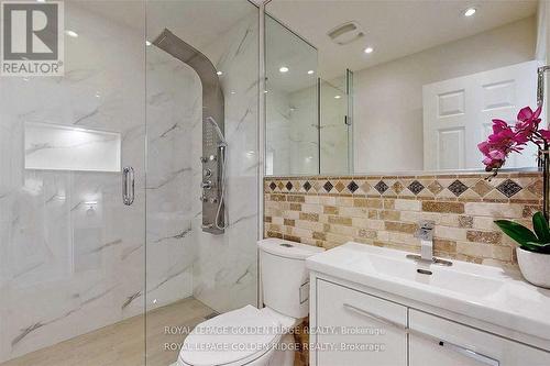 1201 Kingdale Road, Newmarket, ON - Indoor Photo Showing Bathroom