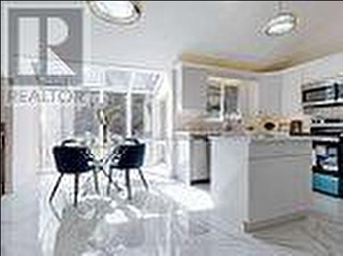 1201 Kingdale Road, Newmarket, ON - Indoor Photo Showing Kitchen