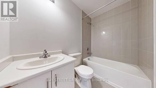 4 Waterleaf Road, Markham (Cornell), ON - Indoor Photo Showing Bathroom