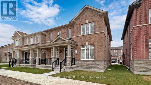 4 Waterleaf Road, Markham, ON - Outdoor With Facade