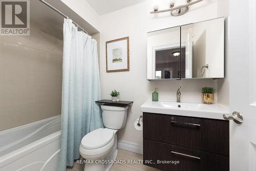 43 Pilkington Crescent, Vaughan, ON - Indoor Photo Showing Bathroom