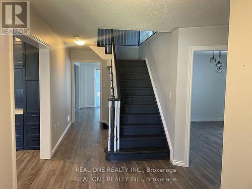 233 Esther Drive, Barrie (Painswick South), ON - Indoor Photo Showing Other Room