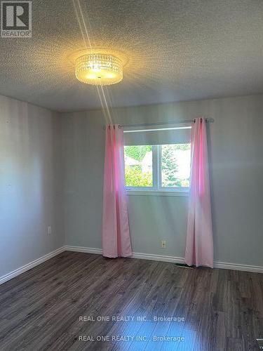 233 Esther Drive, Barrie (Painswick South), ON - Indoor Photo Showing Other Room