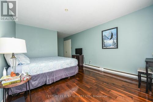 89 - 1036 Falgarwood Drive, Oakville (Iroquois Ridge South), ON - Indoor Photo Showing Bedroom