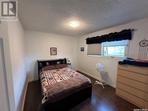 303 Dominion Bay, Central Butte, SK - Indoor Photo Showing Bedroom