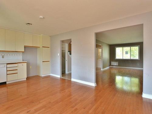 Overall view - 239 Rue Blue Haven, Dollard-Des-Ormeaux, QC - Indoor Photo Showing Kitchen