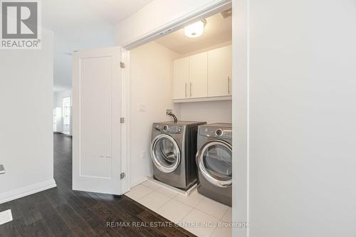 29 - 35 Midhurst Heights, Hamilton (Stoney Creek Mountain), ON - Indoor Photo Showing Laundry Room