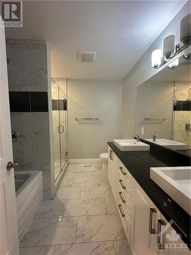 183 Glynn Avenue, Ottawa, ON - Indoor Photo Showing Bathroom