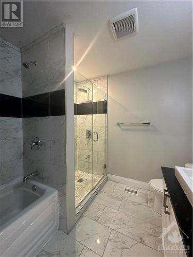 183 Glynn Avenue, Ottawa, ON - Indoor Photo Showing Bathroom