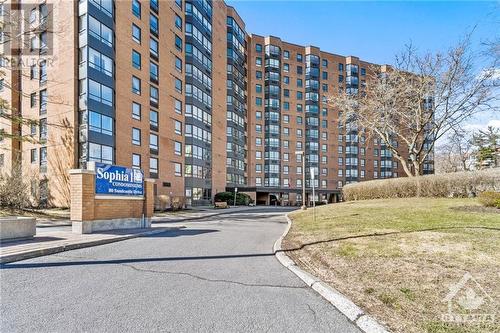 80 Sandcastle Drive Unit#411, Ottawa, ON - Outdoor With Facade